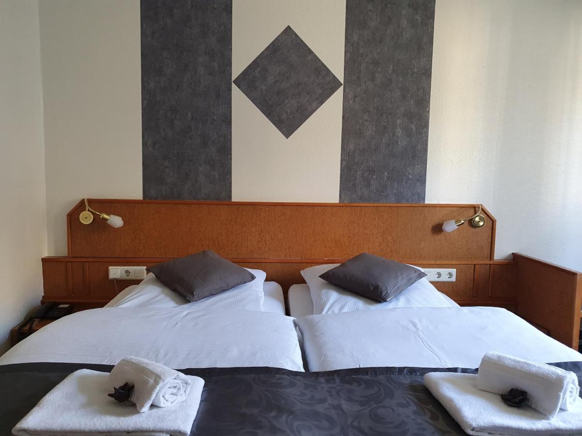 Waldhotel Surwold Экстерьер фото
